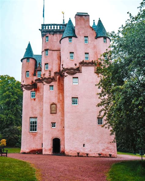 Where Is The Pink Castle In Scotland? Craigievar Castle Guide 2024!