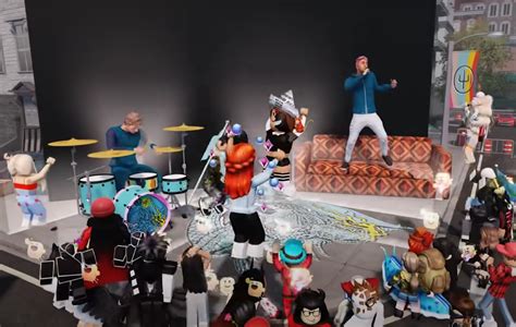 Twenty One Pilots’ concert was one of 'Roblox'’s most popular 2021 events