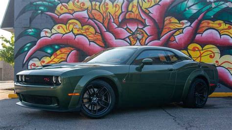 2019 Dodge Challenger Scat Pack Widebody Review: Aging Gracefully