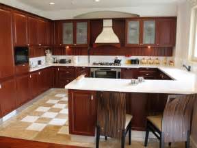 U-Shaped Kitchens | HGTV