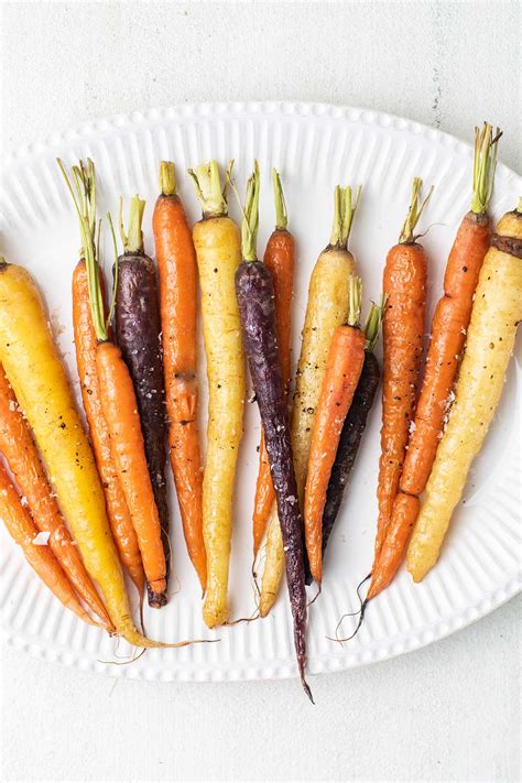 Roasted Rainbow Carrots Recipe - Sunkissed Kitchen