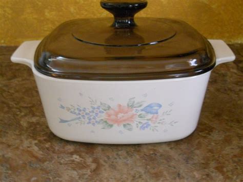 Vintage CORNINGWARE CASSEROLE DISH With Amber Lid Symphony Pattern 1.5 Liter - Etsy | Casserole ...