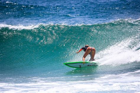 Atlantic Aloha : Photo | Surfing, Surf girls, Surf city