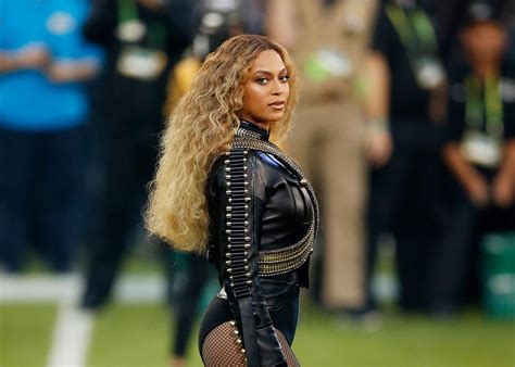 Beyoncé’s Super Bowl halftime performance of “Formation” combined ...