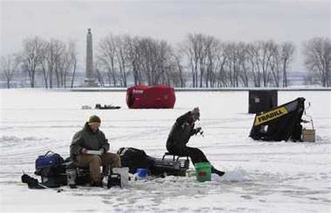 Northeast Ohio weather stays chilly and cloudy for today - cleveland.com