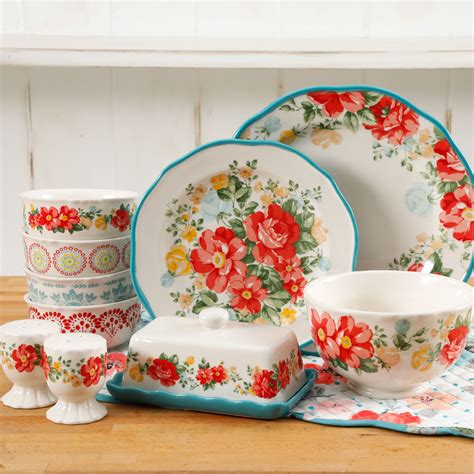 The Pioneer Woman Vintage Floral 20-Piece Dinnerware Set - Walmart.com The Pioneer Woman ...