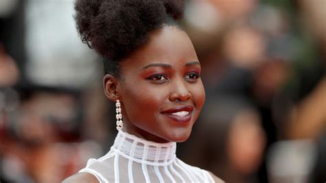 Lupita Nyong'o's space-saving hack is approved by designers