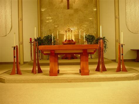 Projects St. Justin Martyr Catholic Church | Los Angeles Church Furniture