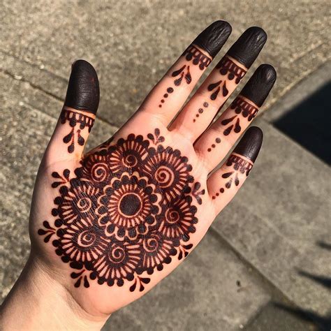 Top 100+ Simple Mehndi Designs - Easy-Peasy Yet Beautiful! - Wedbook