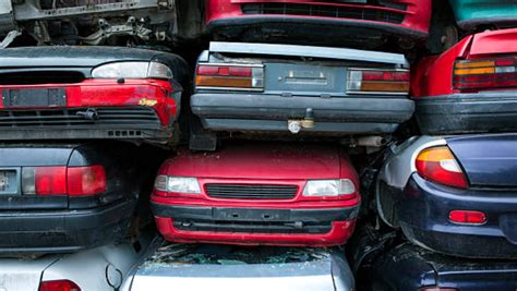 Should You Scrap Your Car? Here's What You Need To Consider