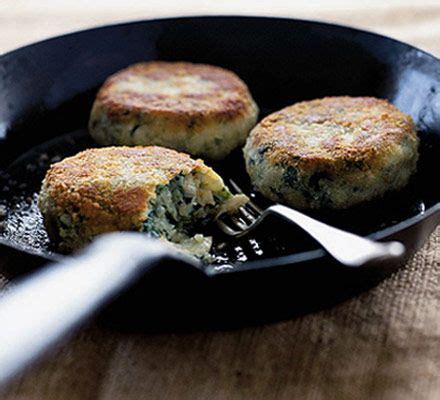 Smoked haddock, spinach & potato cakes | Recipe | Potato cakes, Recipes ...