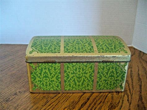 VINTAGE NESTLE 100 GRAND CANDY BAR TREASURE CHEST TIN ~ Hinged ~ Collectible | #3842051750