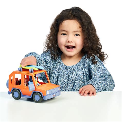 Bluey, 4WD Family Vehicle, with 1 Figure and 2 Surfboards | Customizable Car - Adventure Time ...