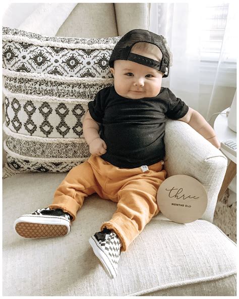 √ Newborn Boy Picture Outfits