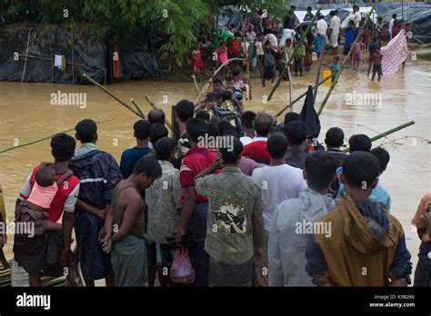 Rohingya refugee crisis Stock Photo - Alamy