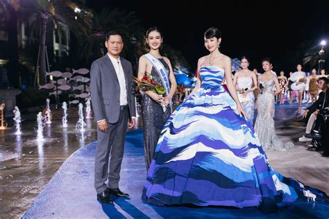 Hai đêm Vietnam Beauty Fashion Fest 4 mãn nhãn quy tụ dàn Hậu đình đám qua bàn tay dàn dựng của ...