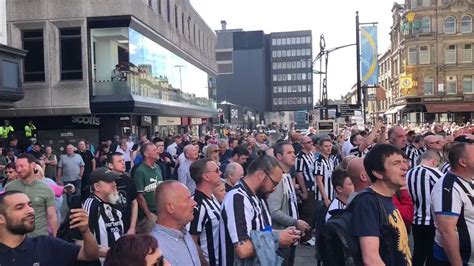 Newcastle United fans protest SportsDirect in song, hundreds gather ...