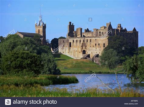 Linlithgow Palace and Linlithgow loch, Scotland Stock Photo - Alamy