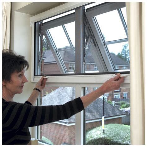 Window Roller Fly Screen - Keep Insects and Flies out! | Streme