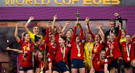 España se queda con su primer título mundial femenino