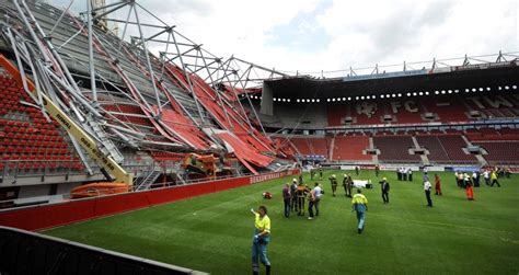 FC Twente Stadium Collapses, One Killed 16 Injured (PICTURES) | IBTimes