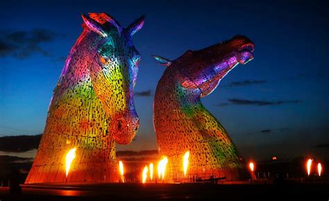 Framed Print - The Kelpies At The Helix Scotland (Picture Poster Photo Art) | Falkirk, Picture ...