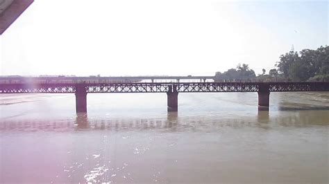 12029 AMRITSAR SWARNA JAYANTI SHATABDI crossing BEAS RIVER bridge ...