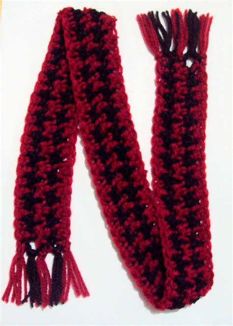 Crochet Spot » Blog Archive » Crochet Pattern: Houndstooth Pet Scarf - Crochet Patterns ...