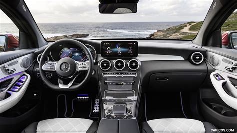 2020 Mercedes-Benz GLC 300 Coupe 4MATIC - Interior, Cockpit | Caricos