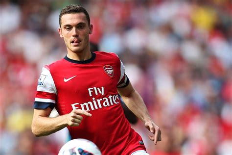 Report: FC Barcelona Interested in Arsenal FC Thomas Vermaelen - Barca ...