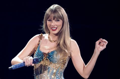 Watch: Taylor Swift Gives a Shout-Out to Blake Lively’s Kids at her Philadelphia Reputation Tour ...