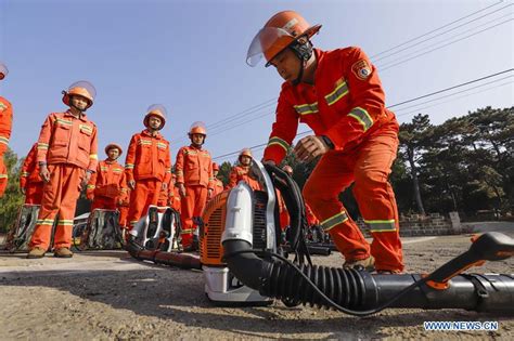 Fire fighting drill held in Hebei to prevent forest fire in winter ...