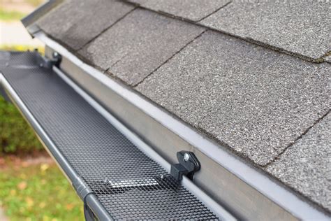 Why Gutter Guards Are Misleading for Homeowners