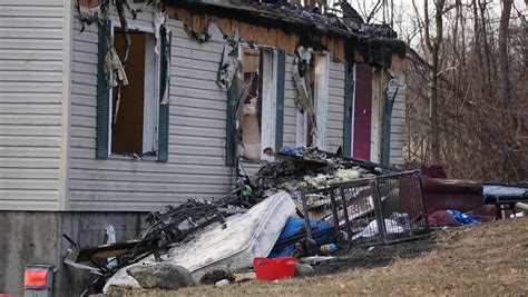 PHOTOS: Fire destroys Highland home