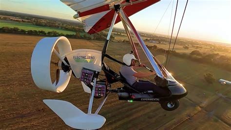 Exploring the Fascinating World of Microlight Aircraft & The Types There Are