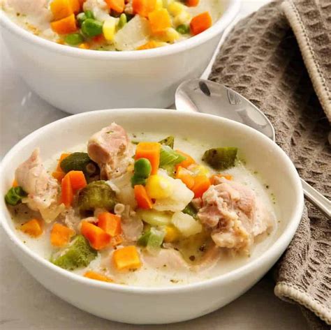 Pressure Cooker Creamy Chicken Soup – Two Sleevers