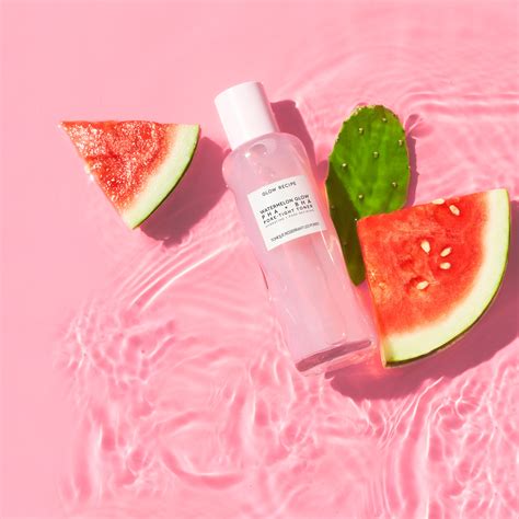 How To Use Glow Recipe Watermelon Toner? | Sight Kitchen