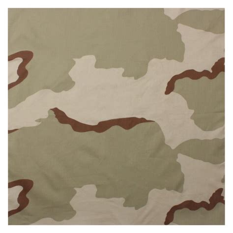 Rothco® 4040 - 22" x 22" Tri-Color Desert Camo Bandana - RECREATIONiD.com