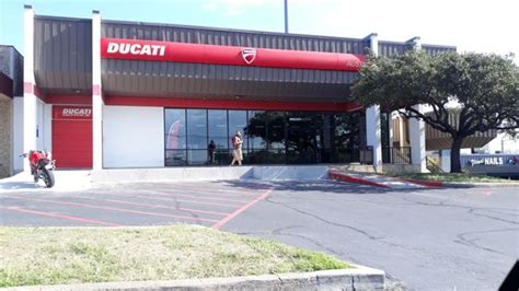 DUCATI AUSTIN - Updated December 2024 - 33 Photos & 48 Reviews - 812 E ...