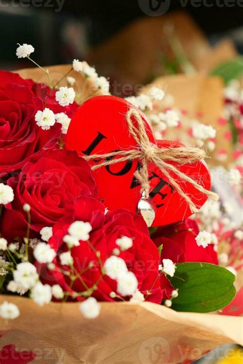 Red Rose Bouquet and heart shape symbol for gift . 26458372 Stock Photo at Vecteezy