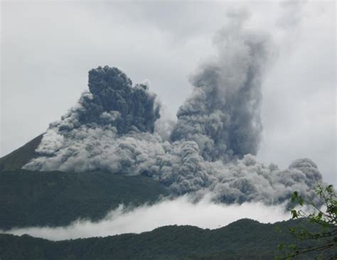 FAST FACTS: Mt Bulusan, the PH's 4th most active volcano