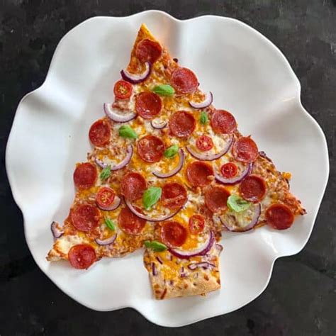 Christmas Tree Pizza Trend Recipe 2023 - Sip Bite Go