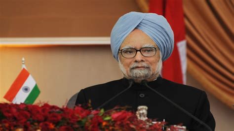 Former PM Manmohan Singh tests COVID-19 positive, rushed to AIIMS ...