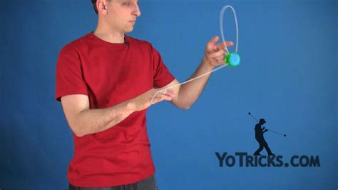 Learn how to do the Suicide Yoyo Trick (aka Hot Potato) - YouTube