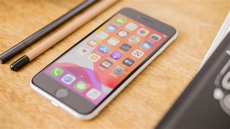 iPhone SE (2020) Review: Perfection With A Home Button | Macworld