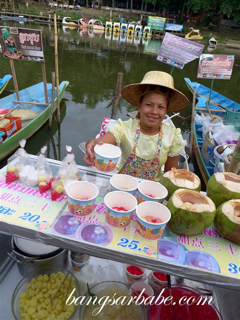 Hat Yai Floating Market - Bangsar Babe