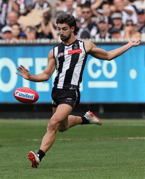 Josh Daicos in 2022 | Collingwood football club, Footy, Football club