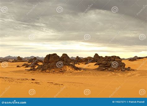 Akakus (Acacus) Mountains, Sahara, Libya Stock Image - Image of barren ...