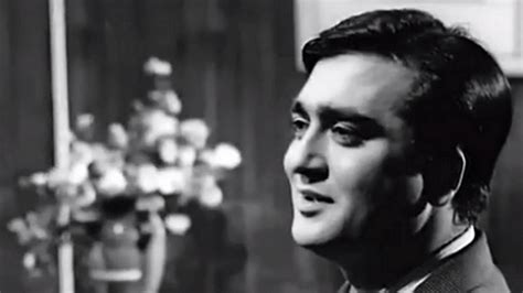 Sunil Dutt Death Anniversary Special: Sunil Dutt: The Man Stardom Never ...