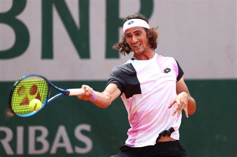 SA's Lloyd Harris bows out of French Open in the 2nd round | Sport